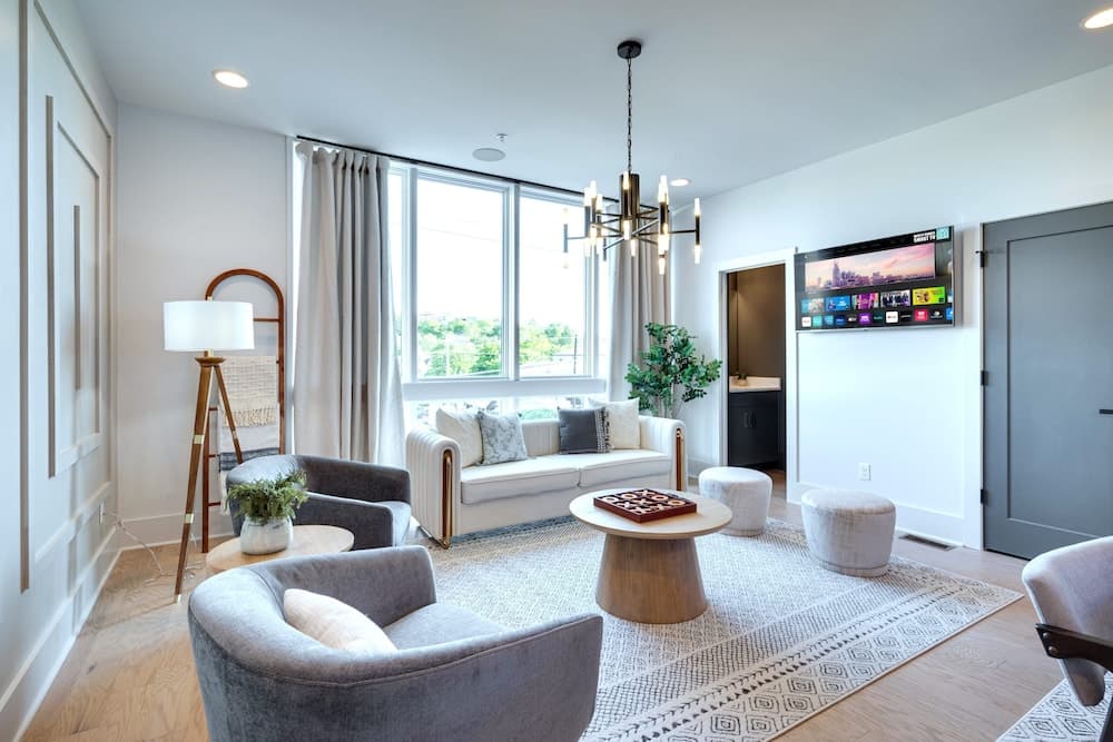 Sky High Cowgirl - Image 3