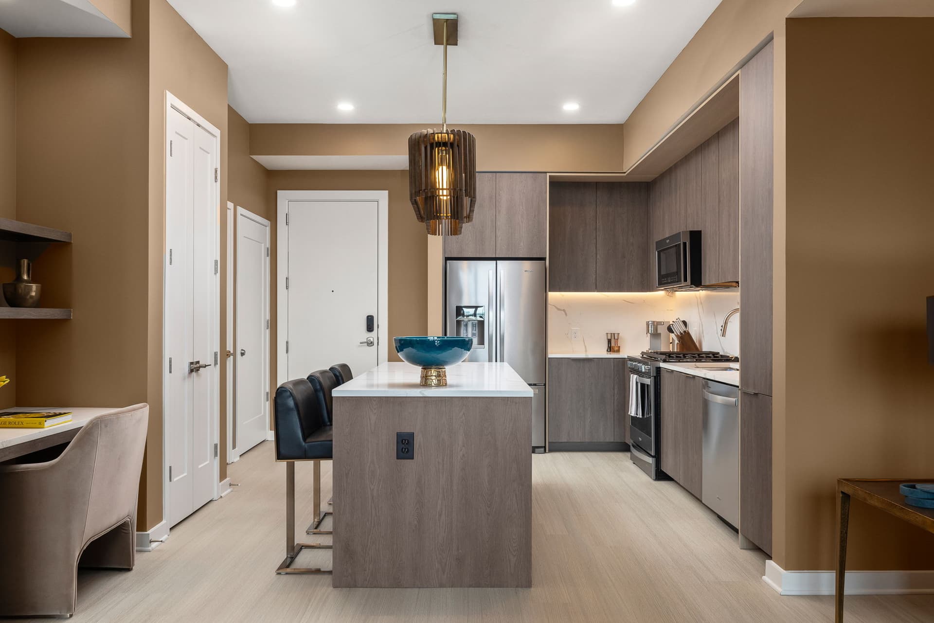 Skyfall Condo - Image 10