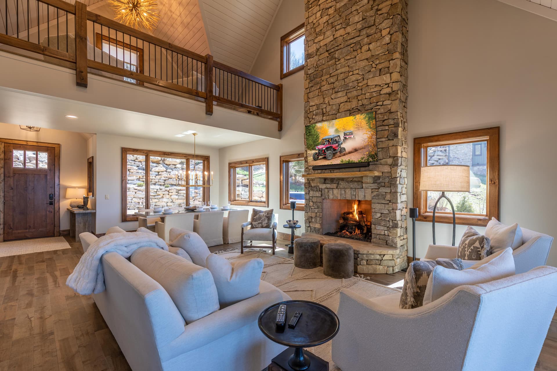 SkyFall at Eagles Nest Home - Image 2