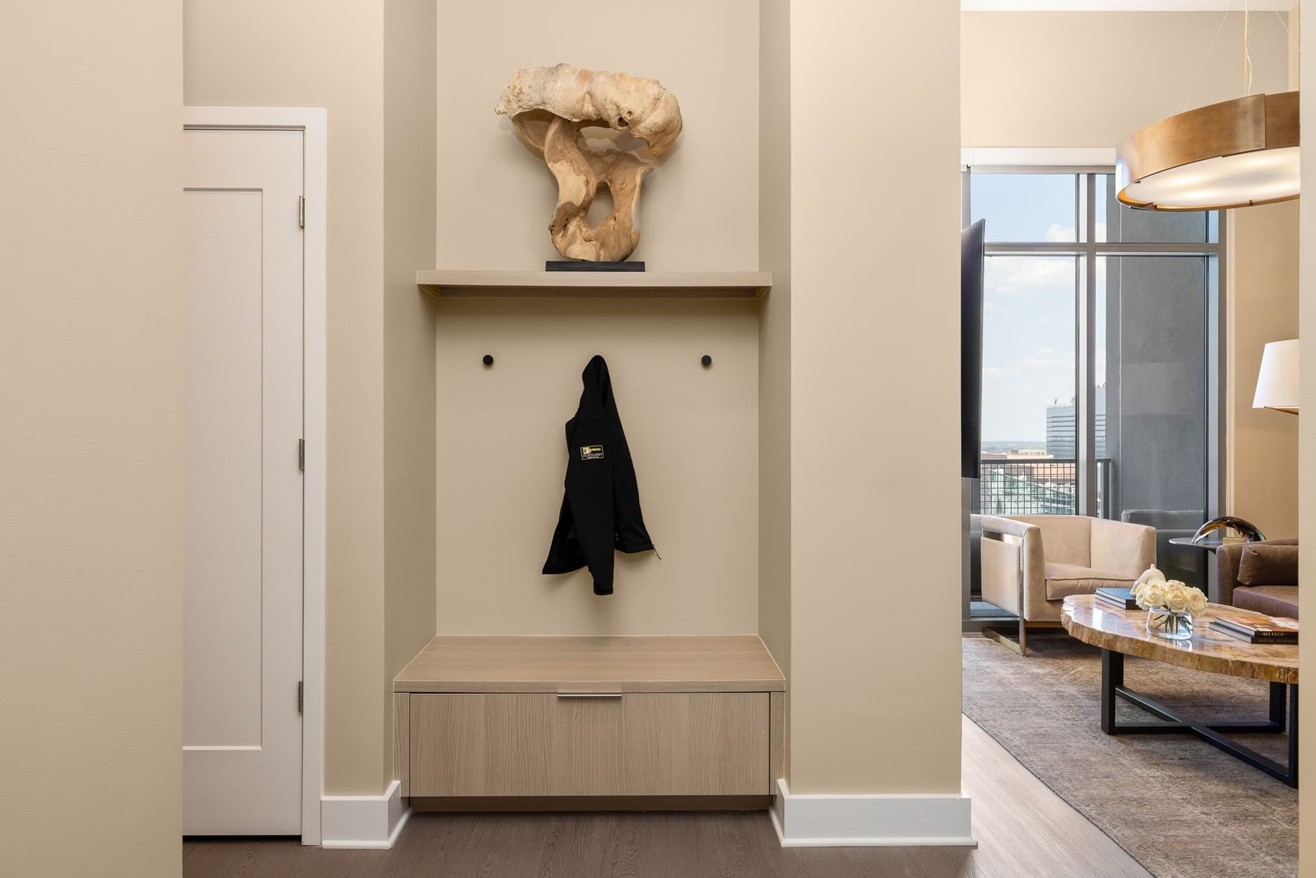 Skyline Penthouse - Image 15