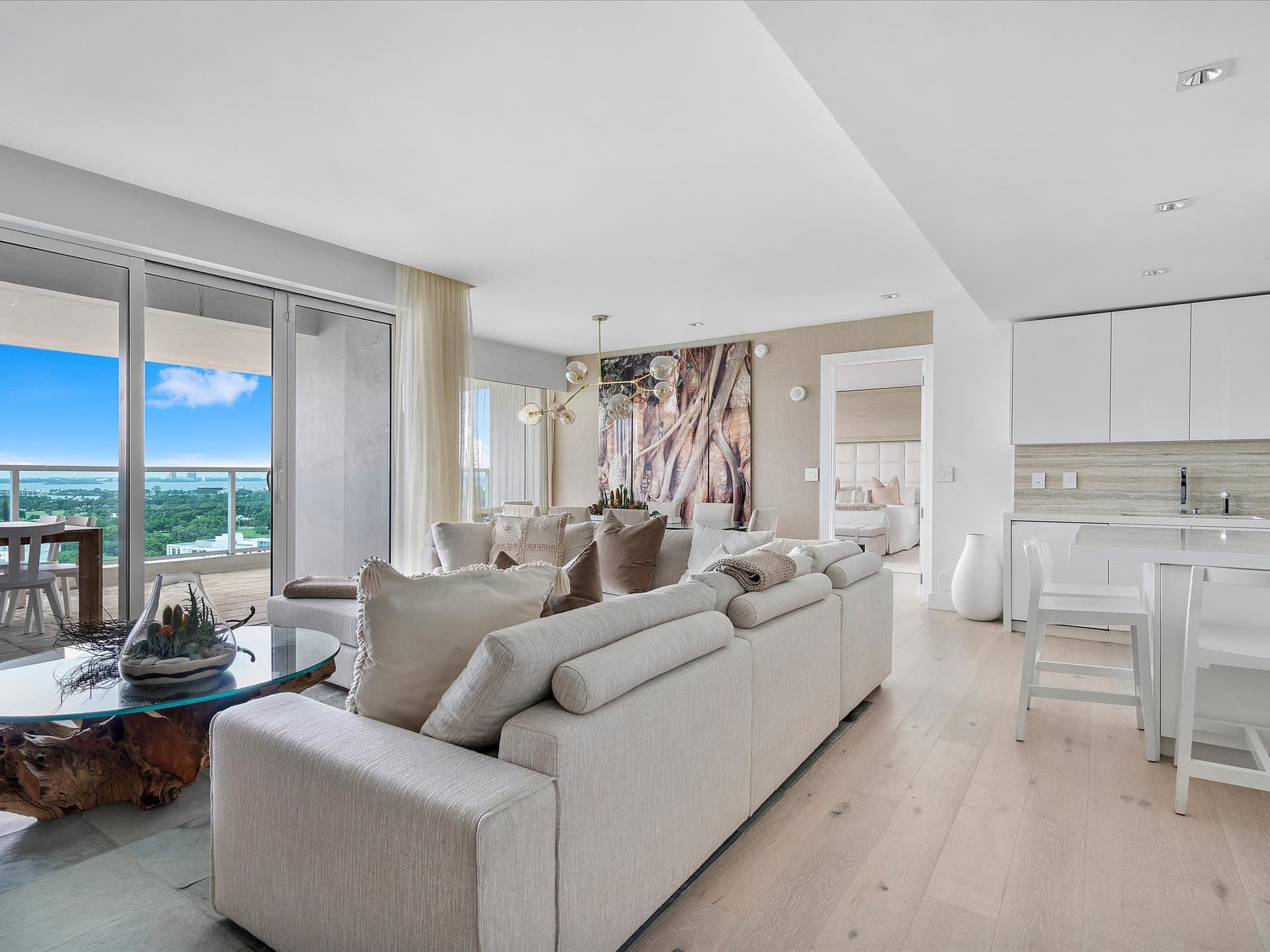 Skyline Serenity - Image 3