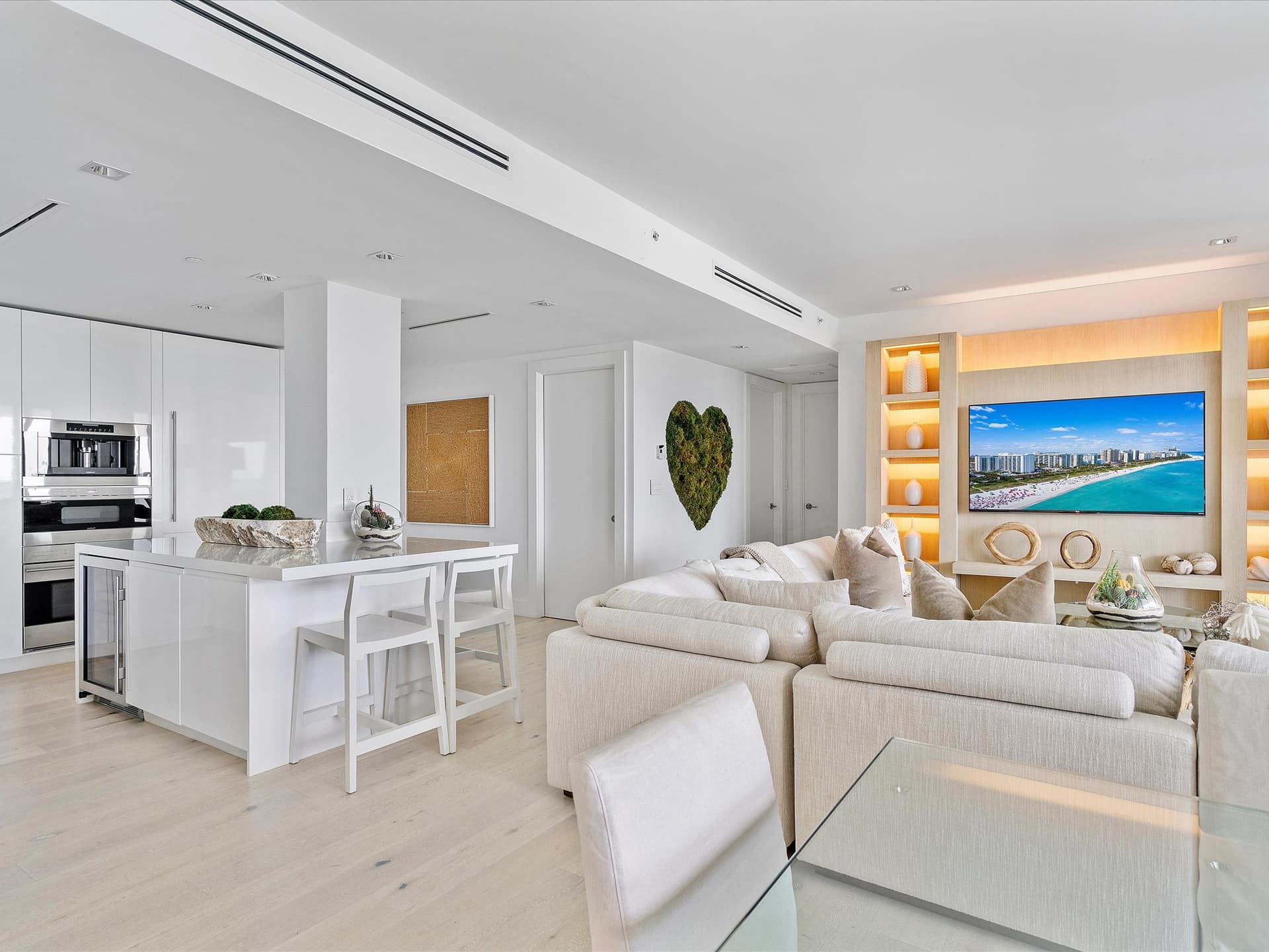 Skyline Serenity - Image 7