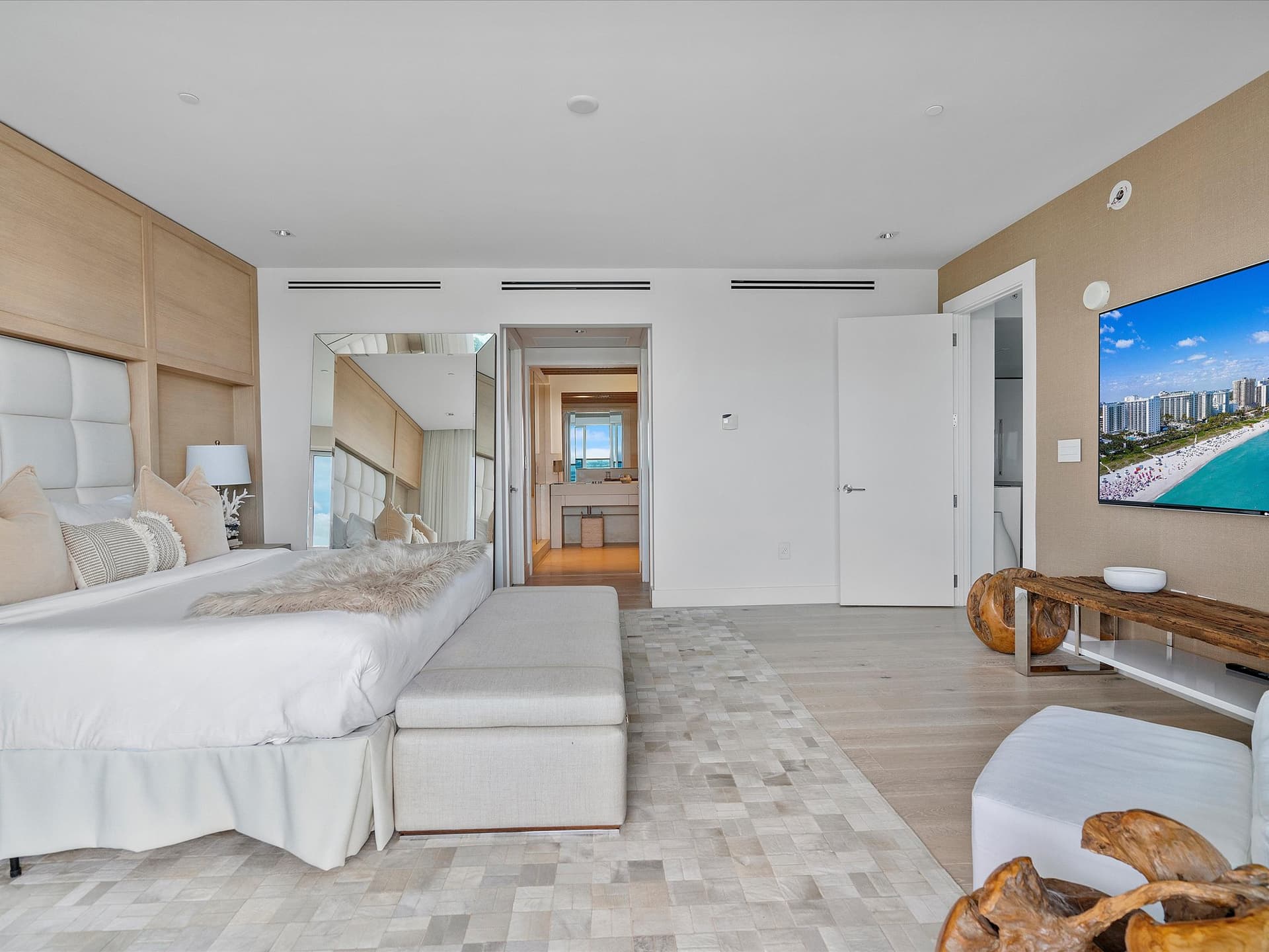 Skyline Serenity - Image 17