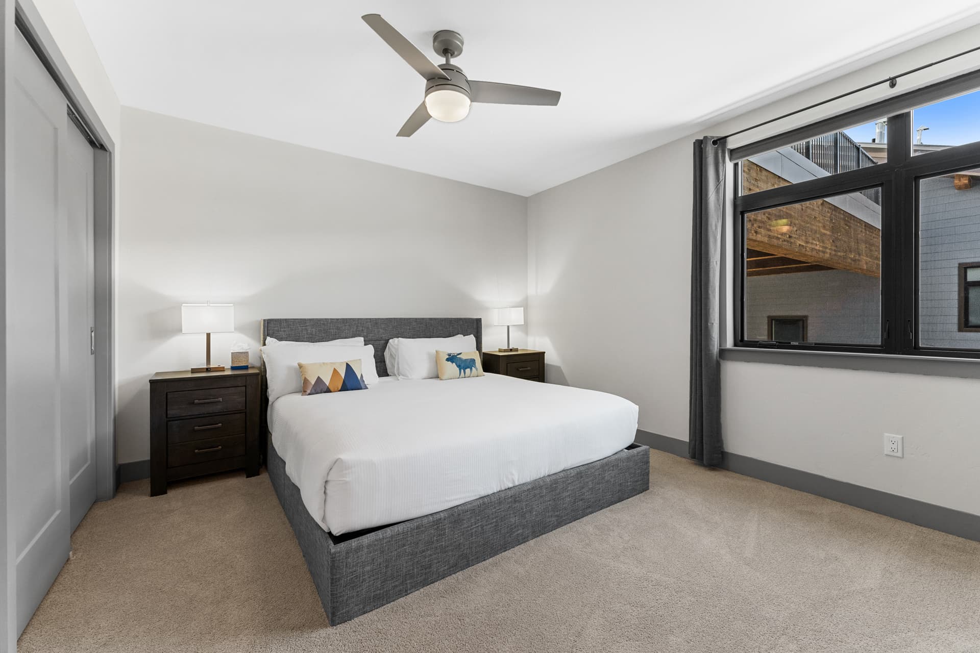 SkyWalk Flats #305E - Image 25