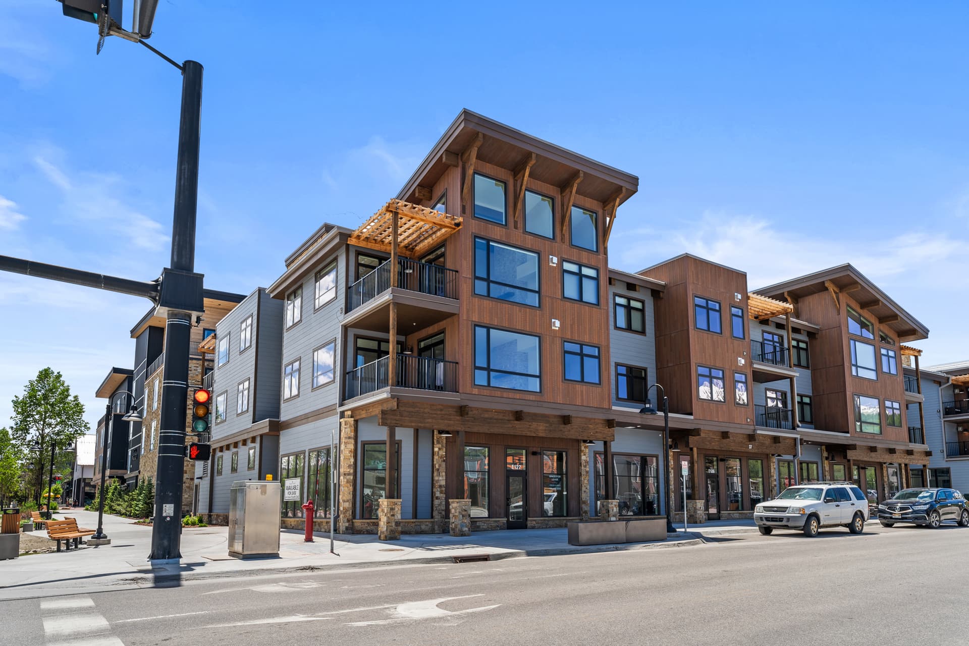 SkyWalk Flats #305E - Image 32