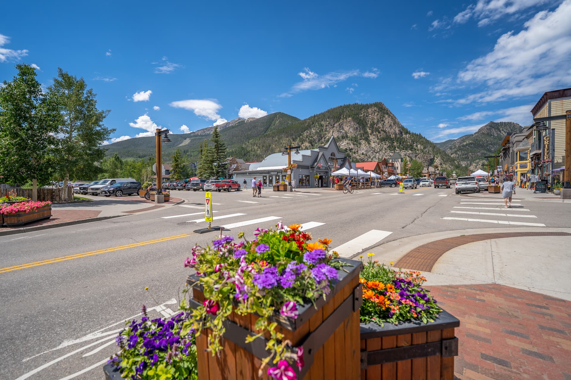 SkyWalk Flats #305E - Image 40