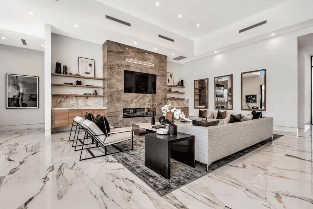 Bravo Villa #5 - Image 13