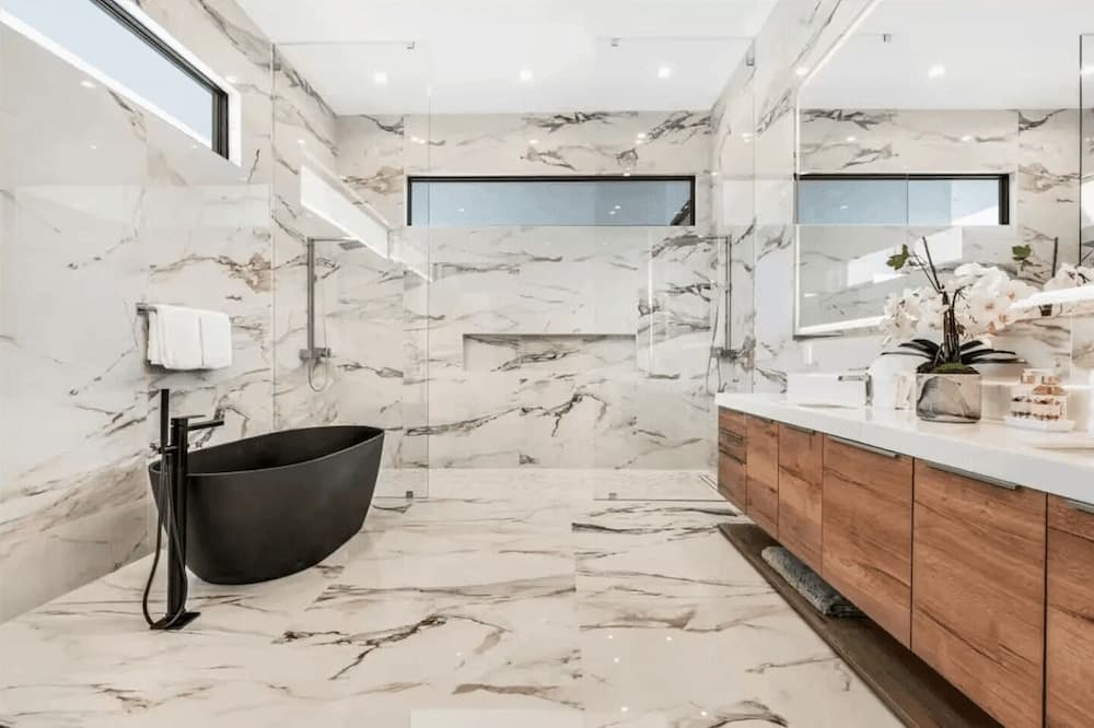 Bravo Villa #5 - Image 21