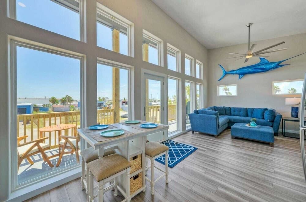 Dean Marlin & Once Upon A Tide - Image 5