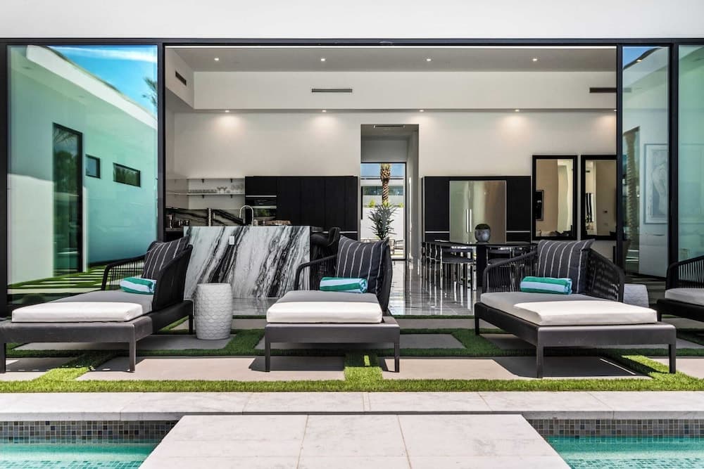 Bravo Villa #9 - Image 7