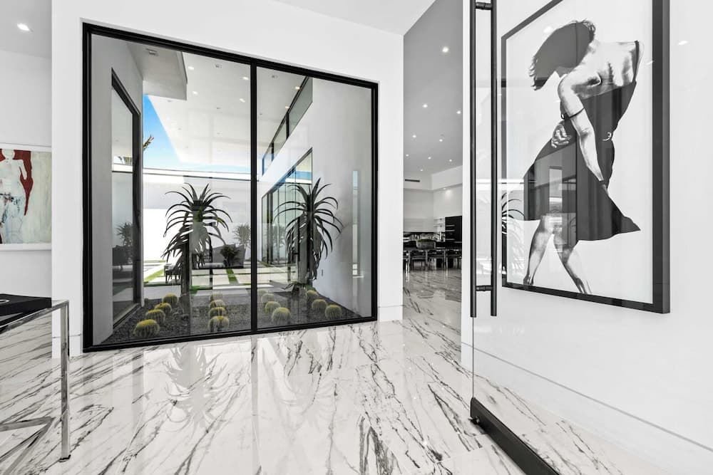 Bravo Villa #9 - Image 17