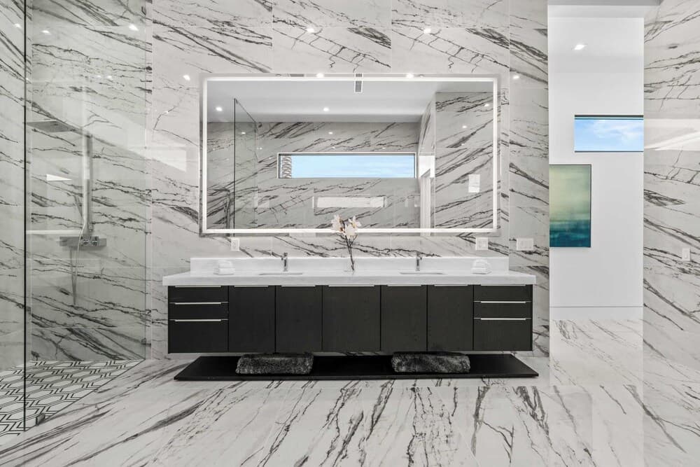 Bravo Villa #9 - Image 31