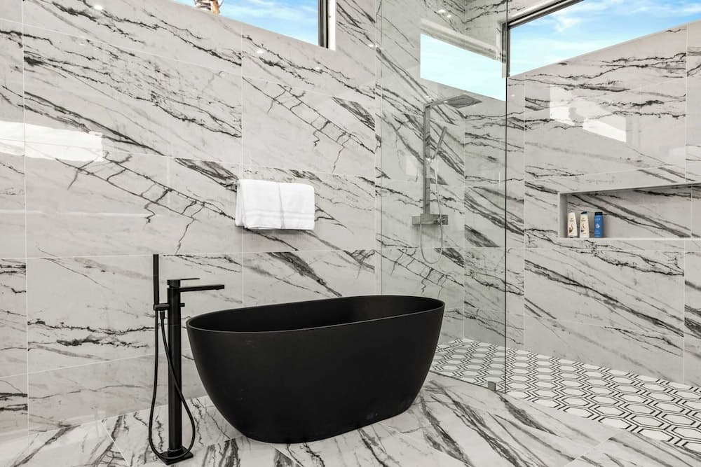 Bravo Villa #9 - Image 33