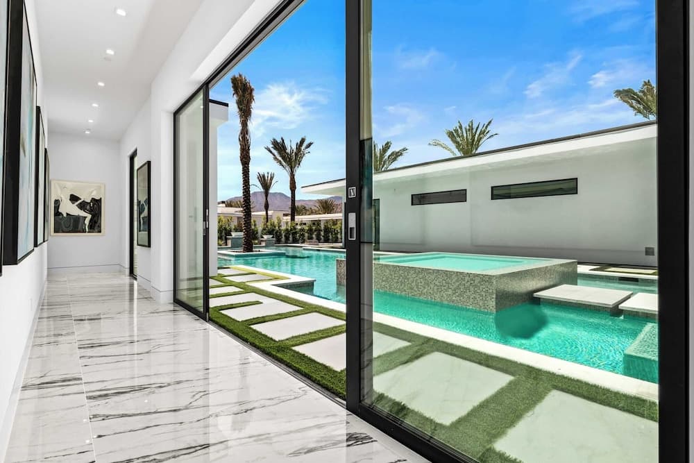 Bravo Villa #9 - Image 35