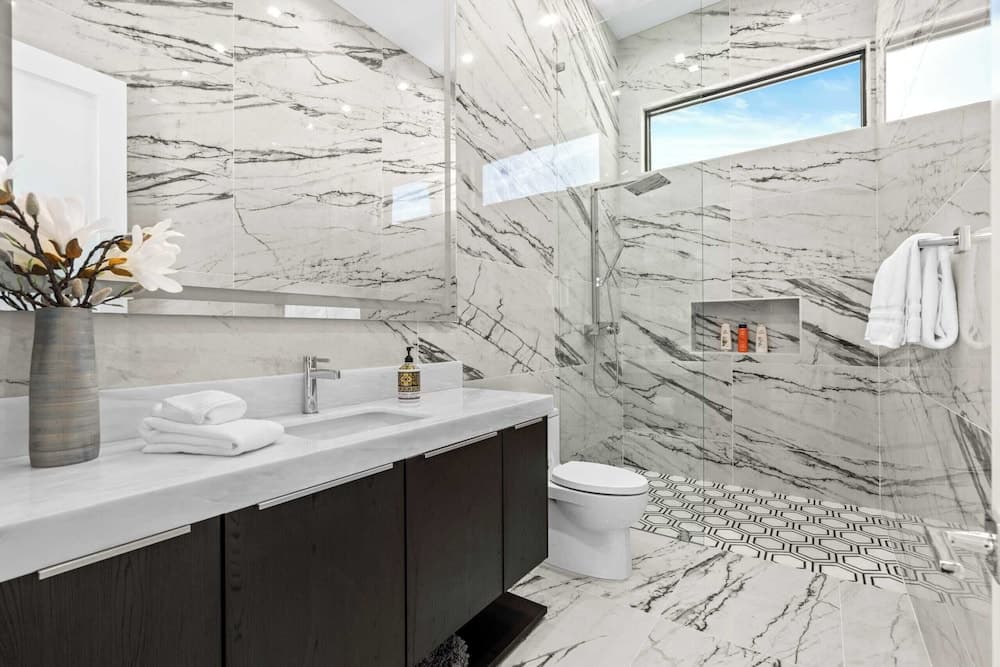 Bravo Villa #9 - Image 37