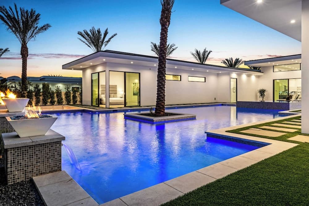 Bravo Villa #9 - Image 38