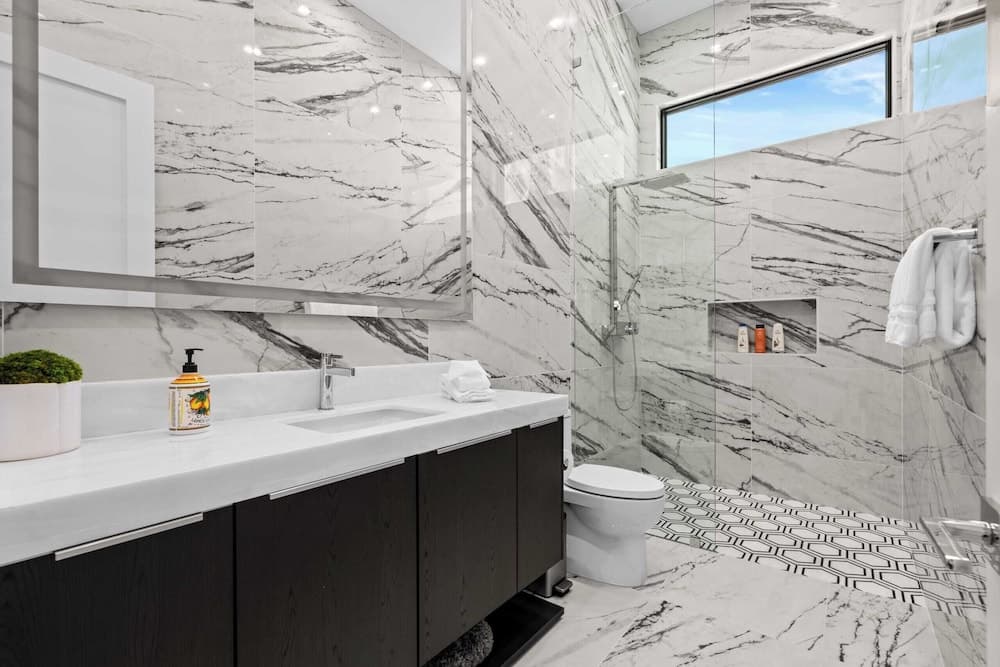 Bravo Villa #9 - Image 39