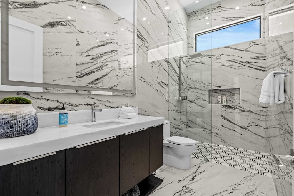 Bravo Villa #9 - Image 41