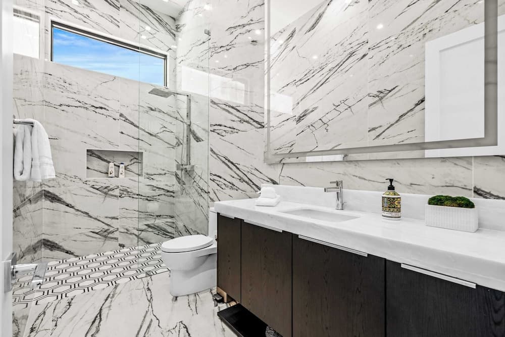 Bravo Villa #9 - Image 42