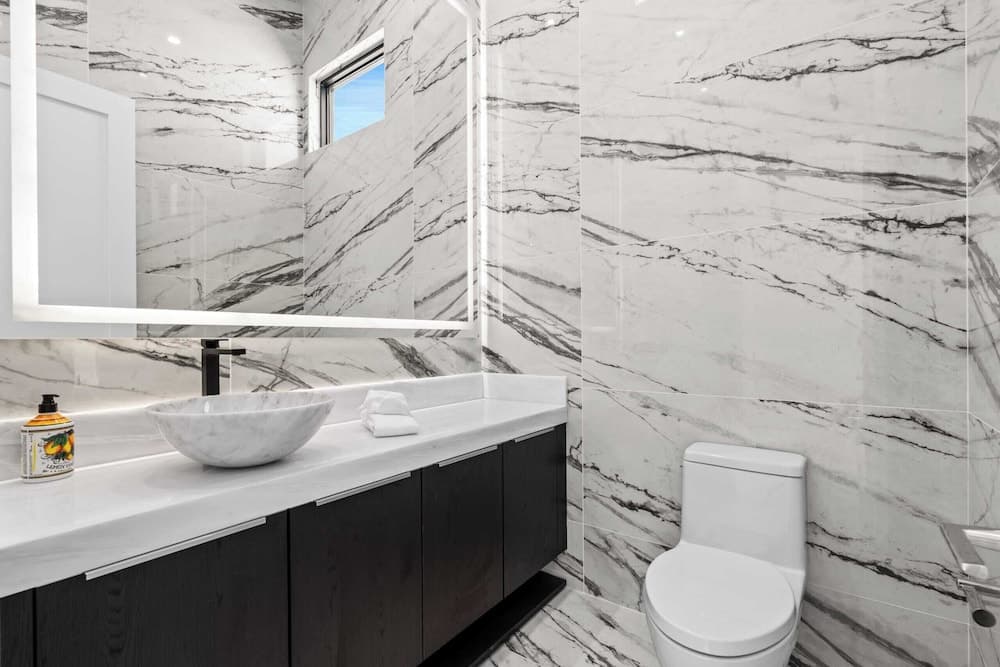 Bravo Villa #9 - Image 44