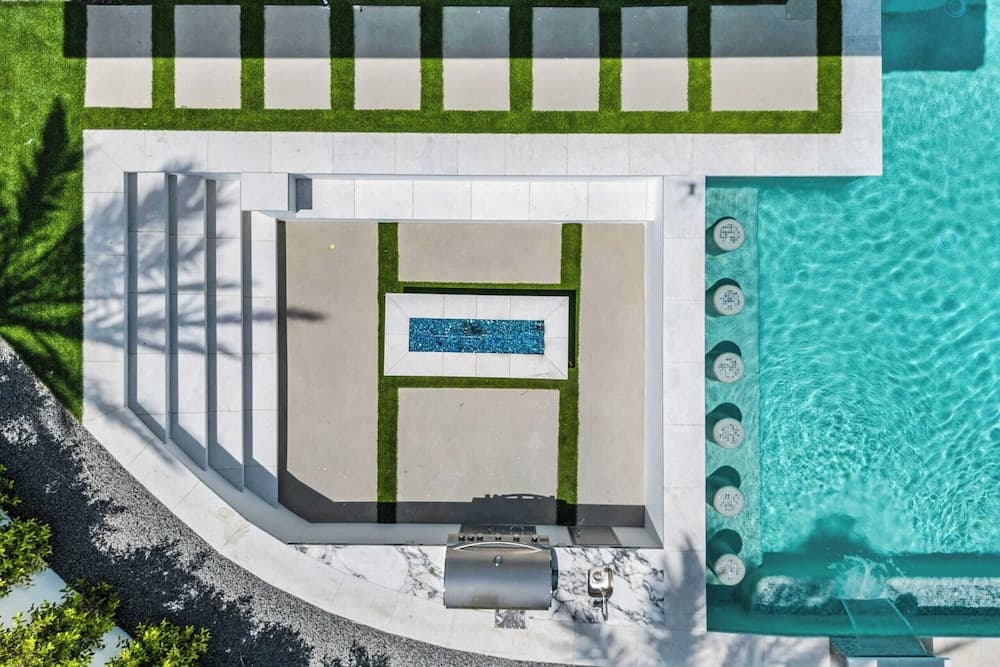 Bravo Villa #9 - Image 48