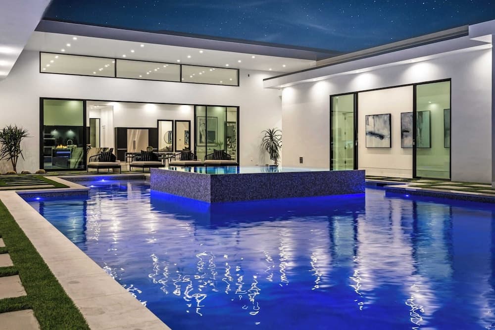 Bravo Villa #9 - Image 50