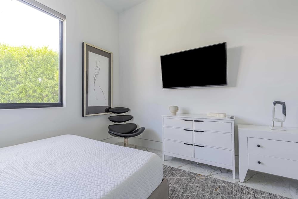 Bravo Villa #9 - Image 69