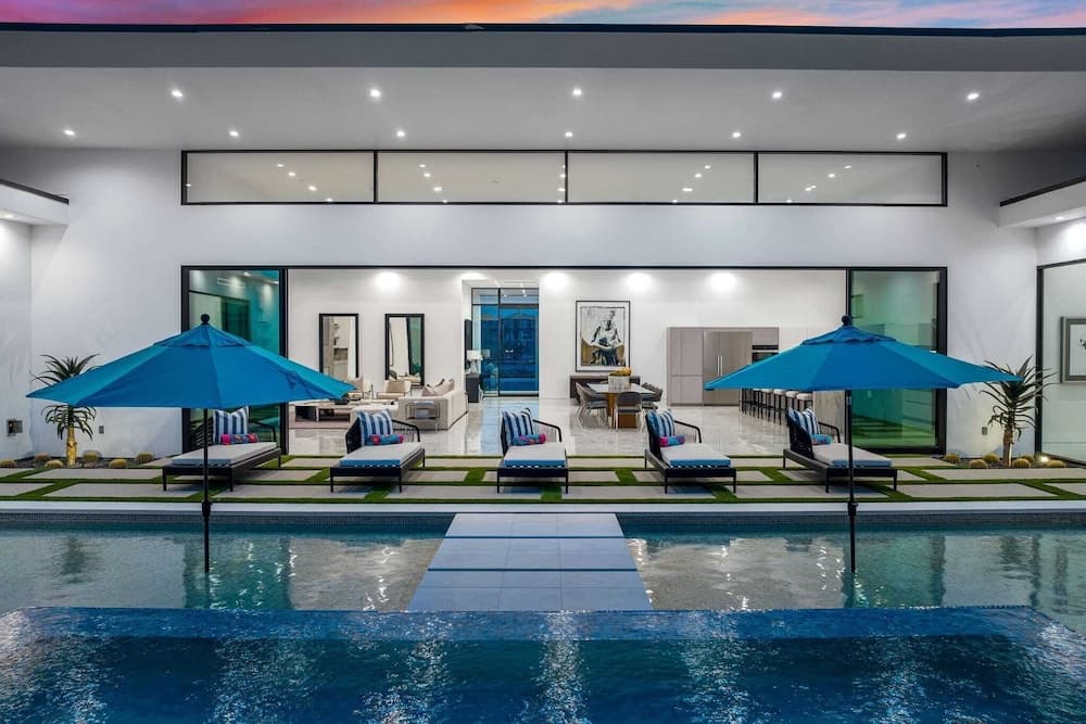 Bravo Villa #4 - Image 58