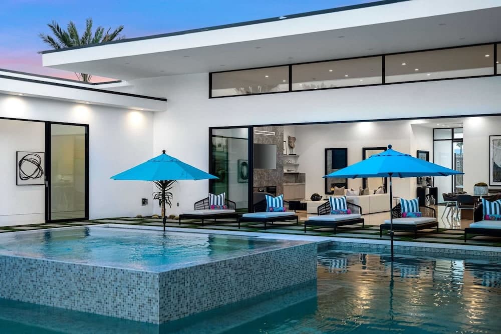 Bravo Villa #4 - Image 3