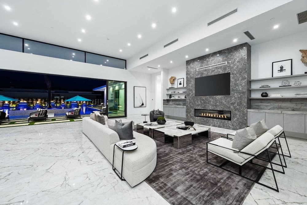 Bravo Villa #4 - Image 19