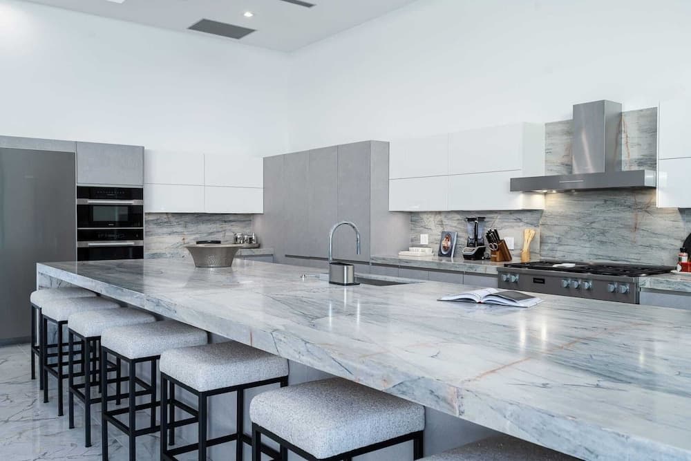 Bravo Villa #4 - Image 60