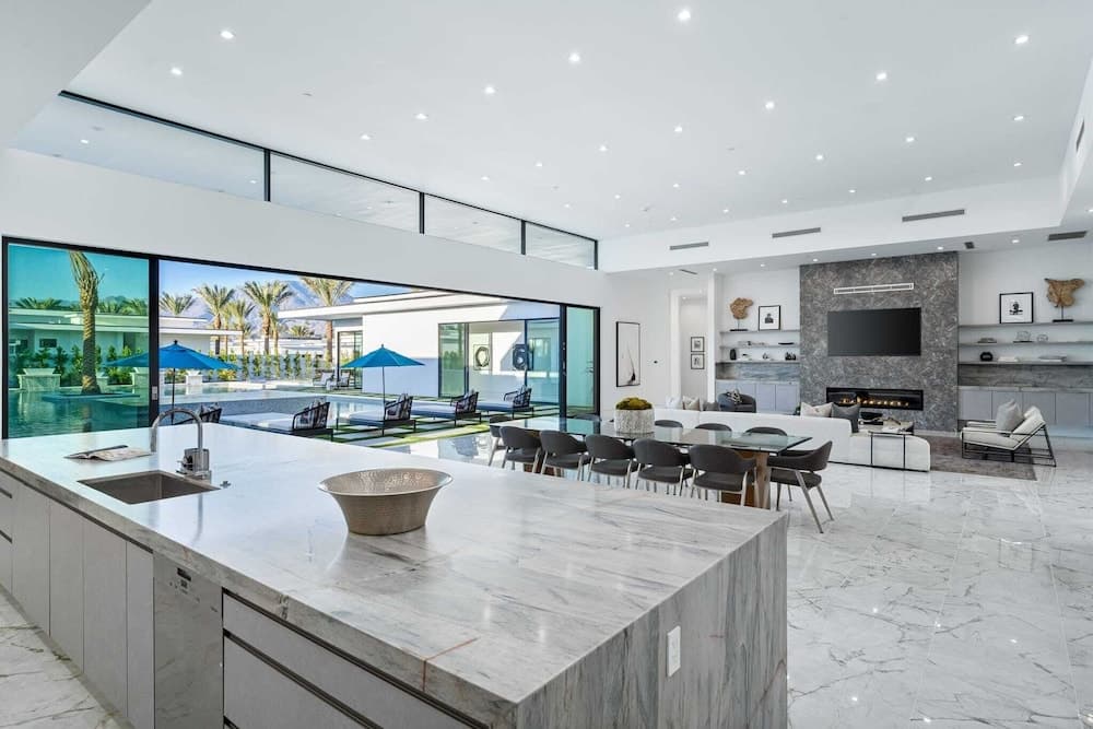 Bravo Villa #4 - Image 31