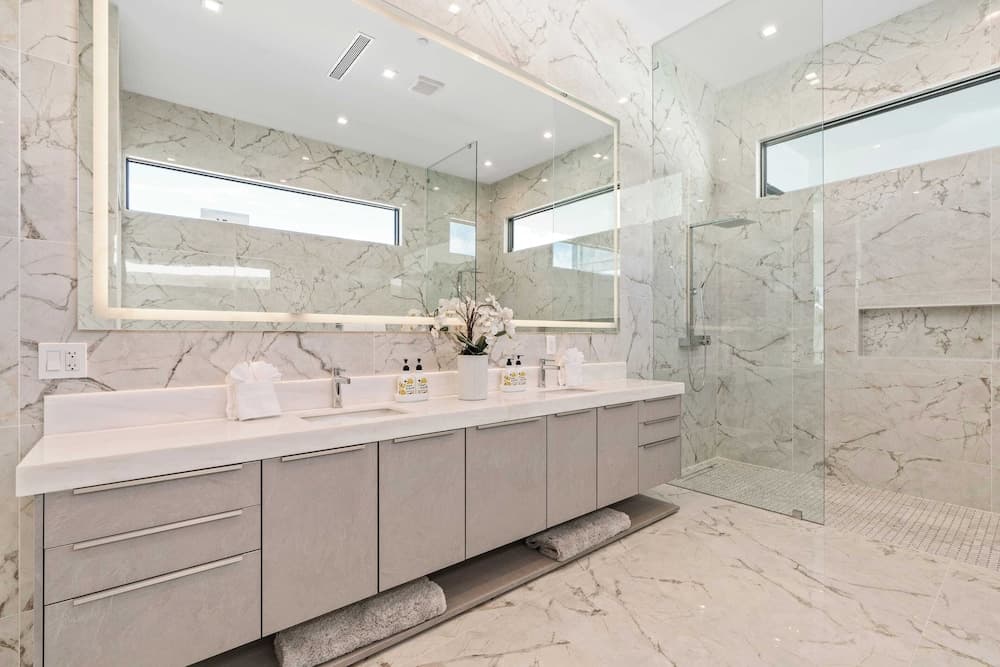 Bravo Villa #4 - Image 41