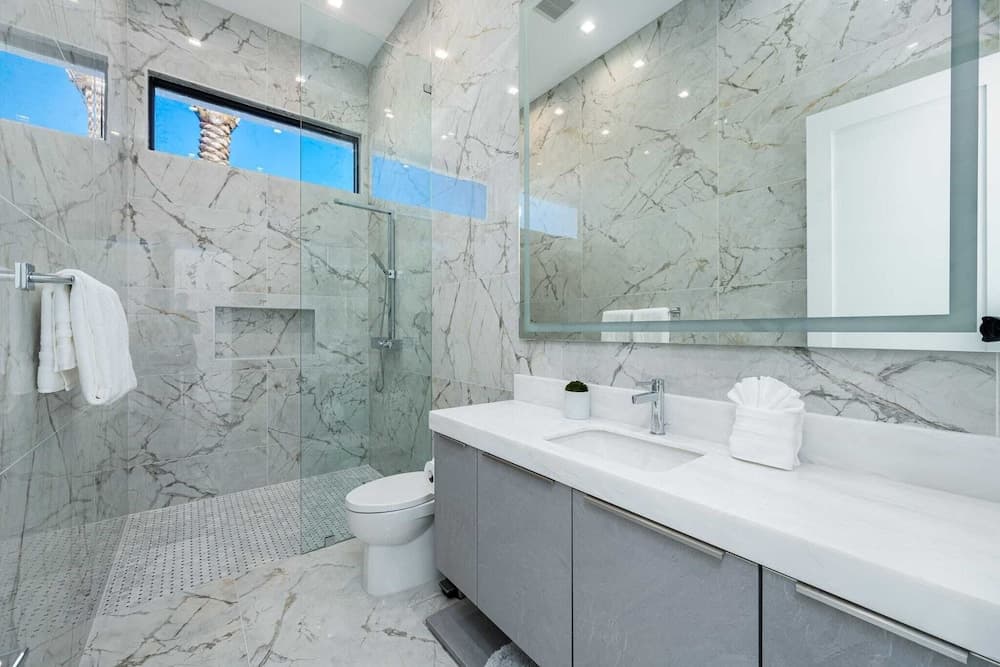 Bravo Villa #4 - Image 45