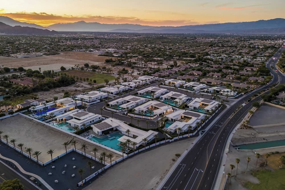 Bravo Villa #4 - Image 53