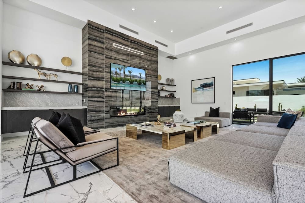 Bravo Villa #7 - Image 4