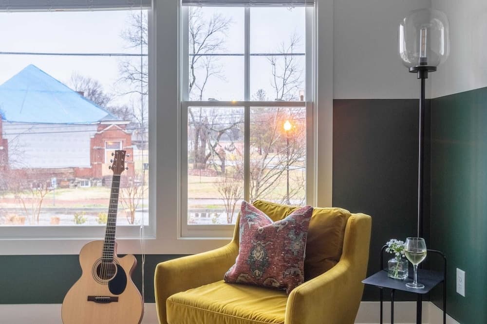 Faith & Barbara - Image 6