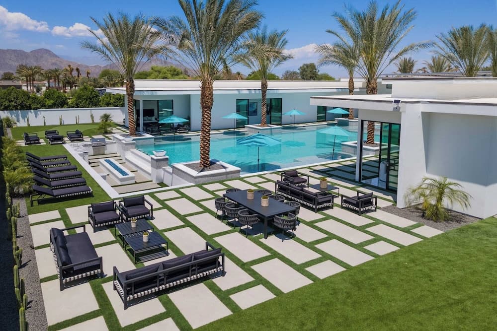 Bravo Villa #12 - Image 33