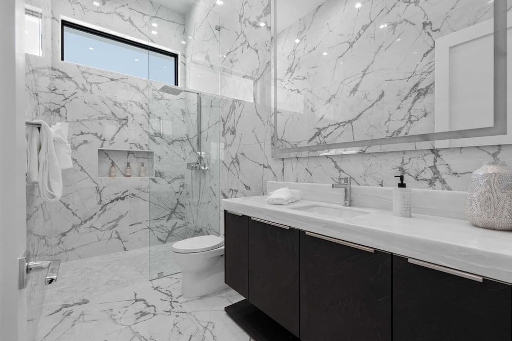 Bravo Villa #12 - Image 37