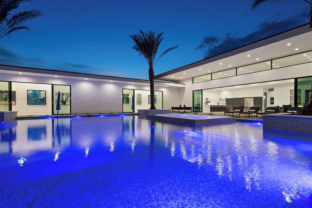 Bravo Villa #12 - Image 50