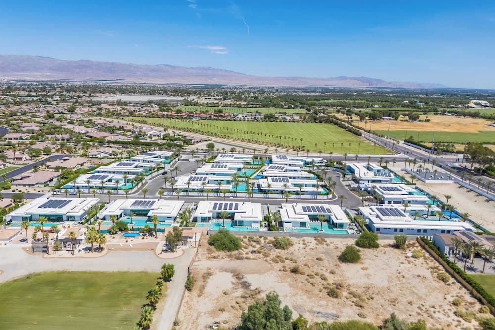 Bravo Villa #12 - Image 60