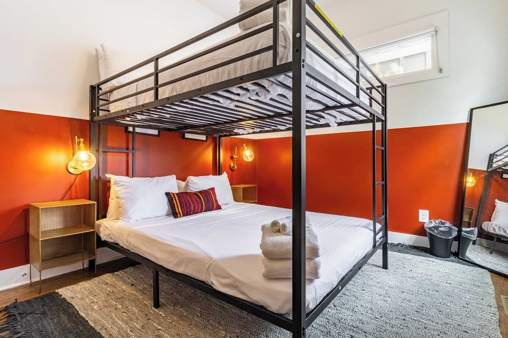 Broadway Nest - Image 36