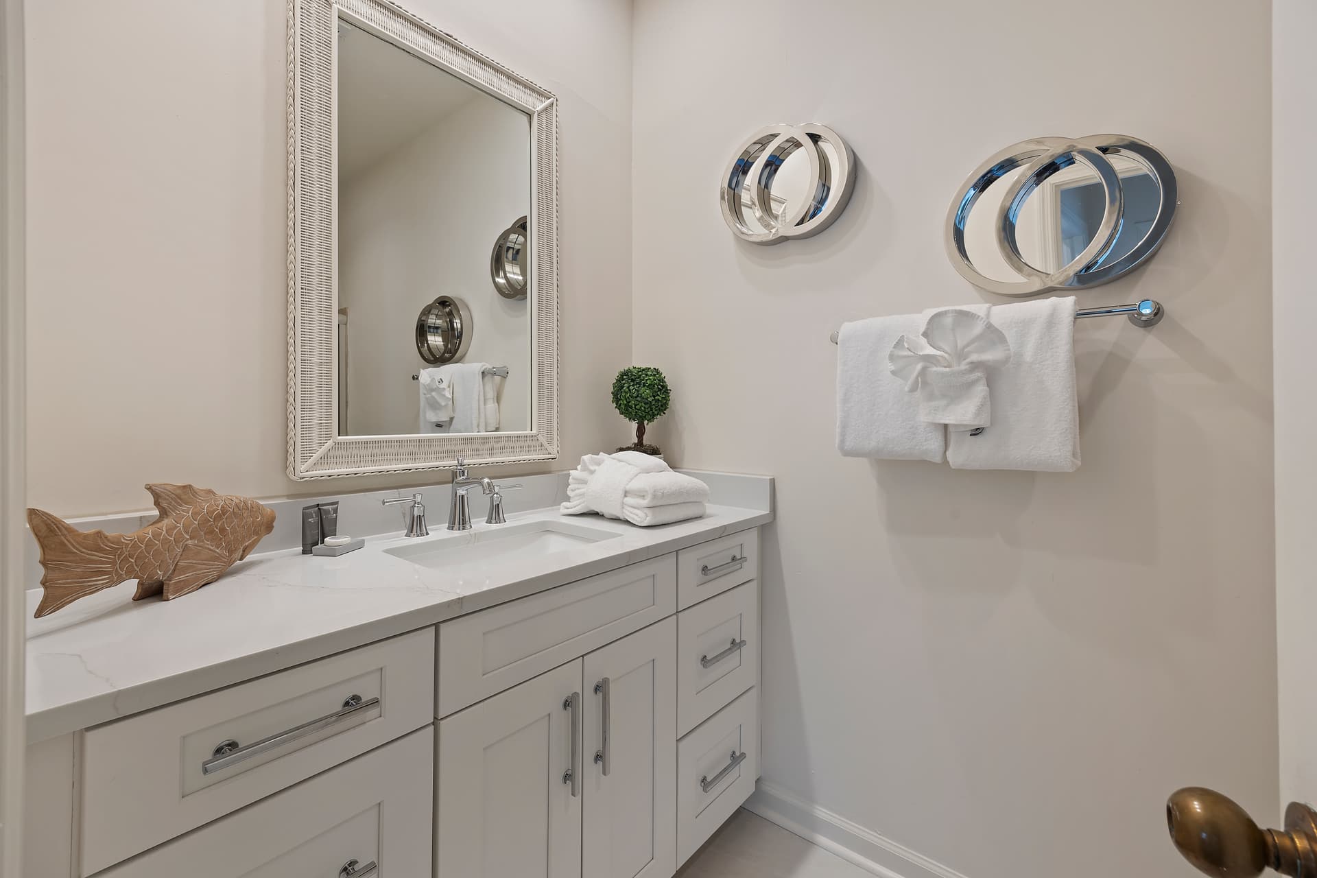 Sea Marsh - Image 25