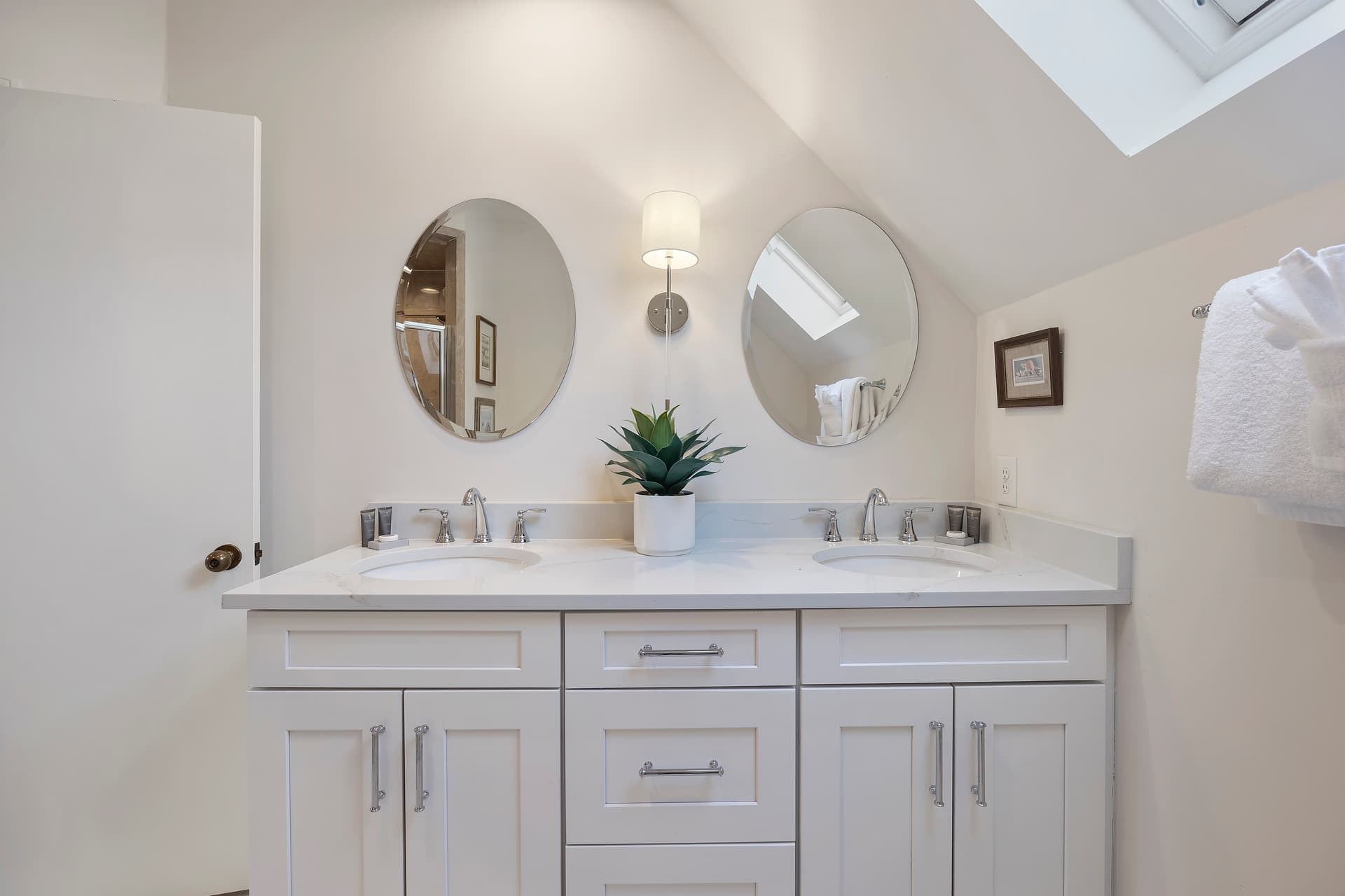 Sea Marsh - Image 28