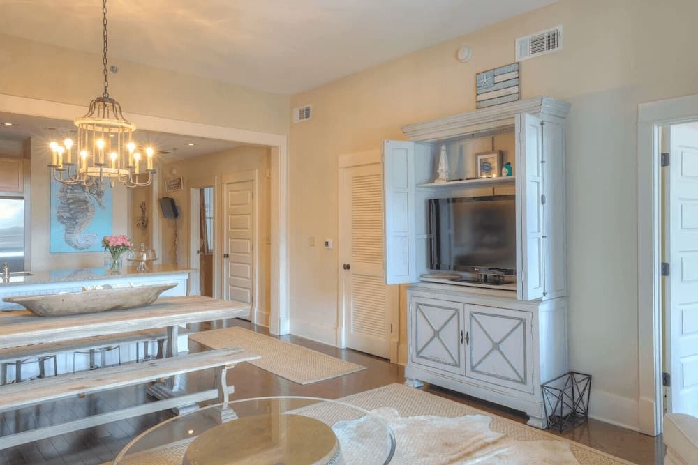 Smurf Mountain - Image 6