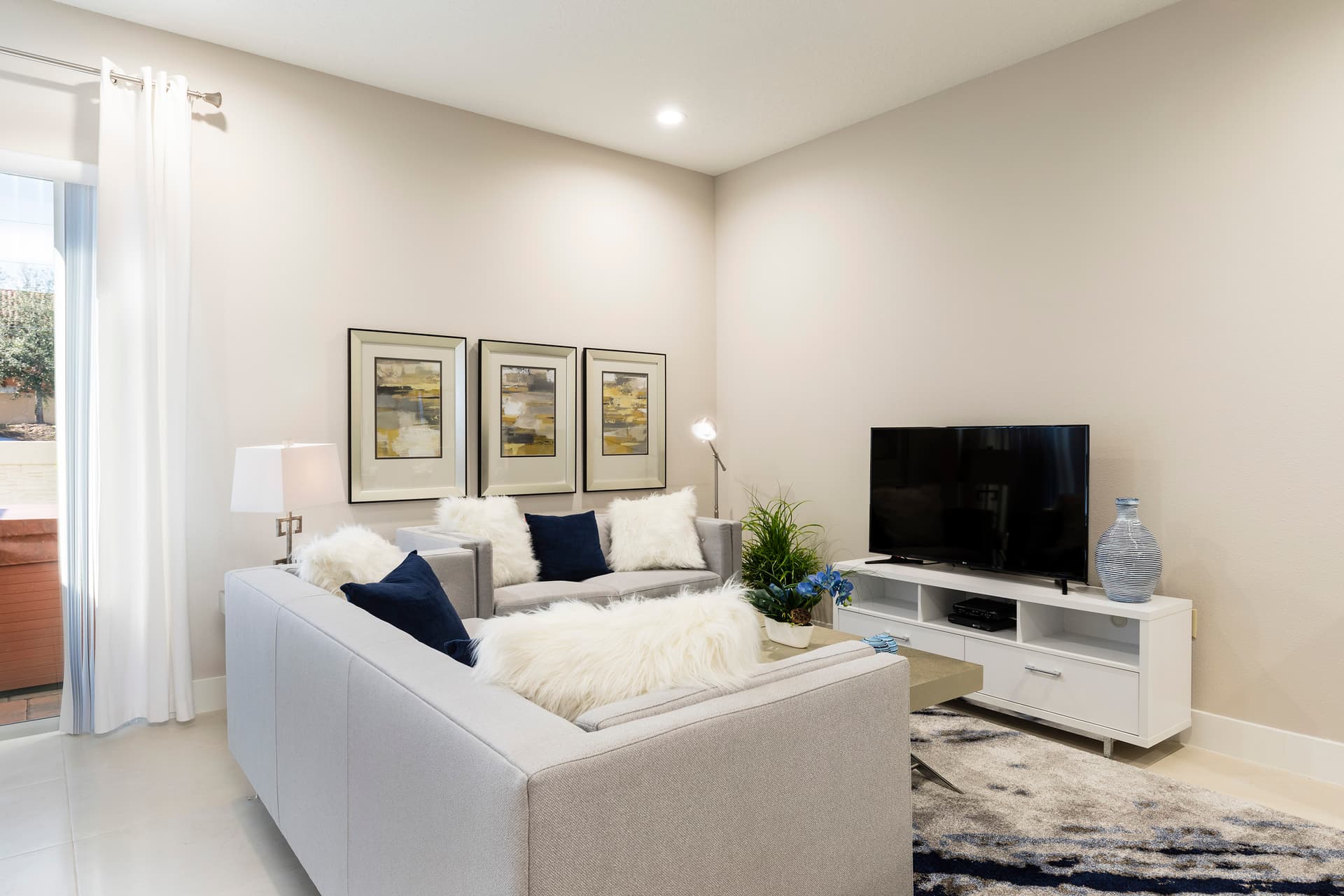 Sunrise Shores House - Image 5