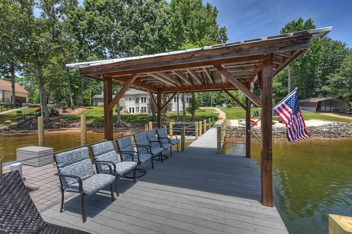 Bright Water Cove - Image 45