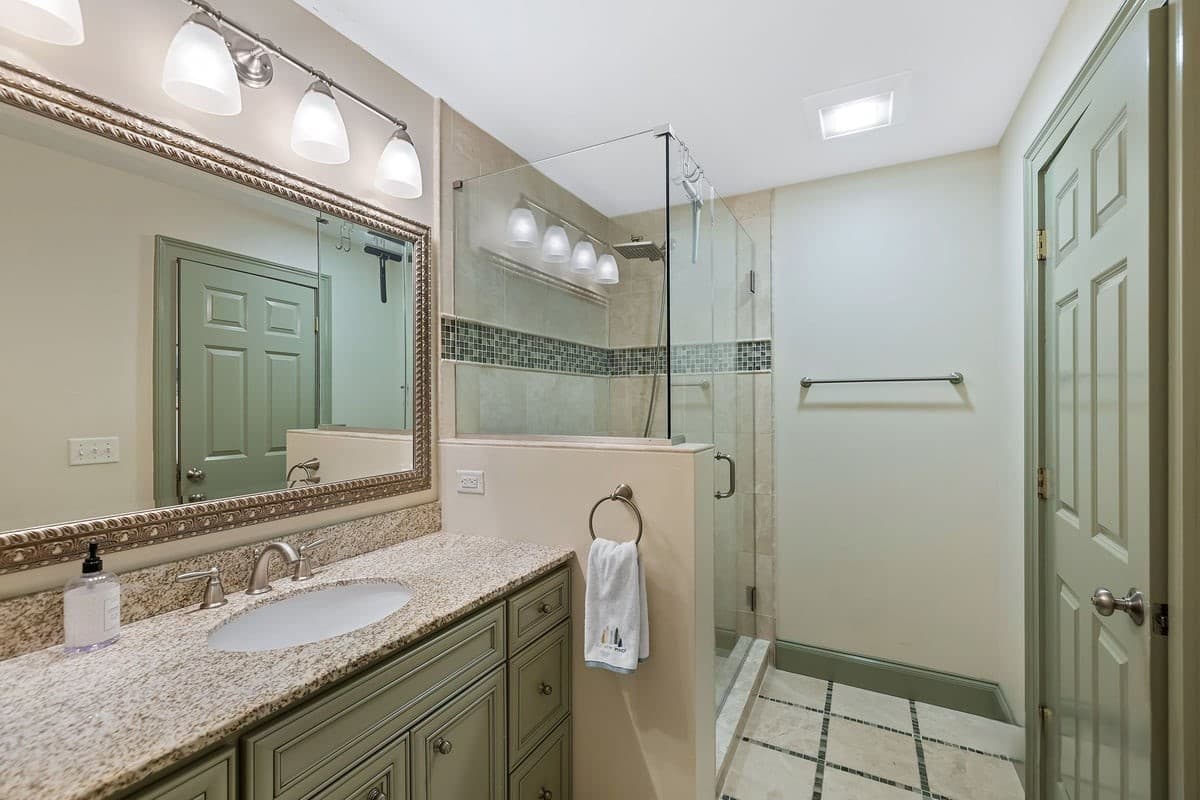 Brewster Barefoot Bliss - Image 30