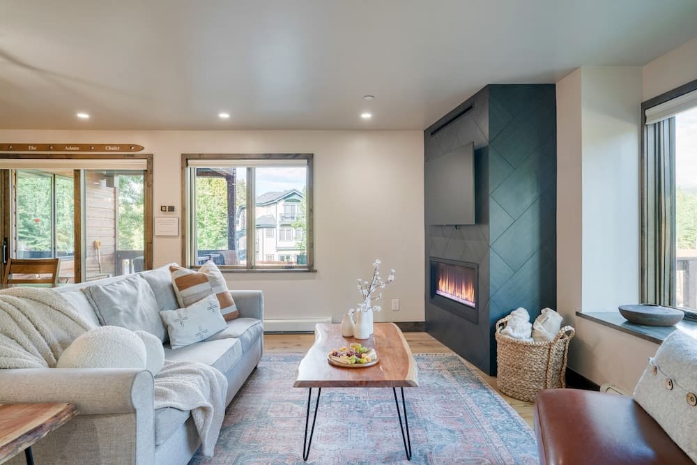 Snowflake Townhome - Image 4