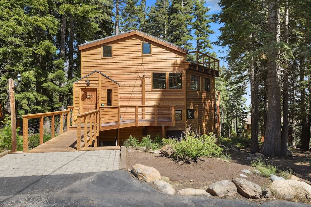 Snowshoe Cabin - Image 27